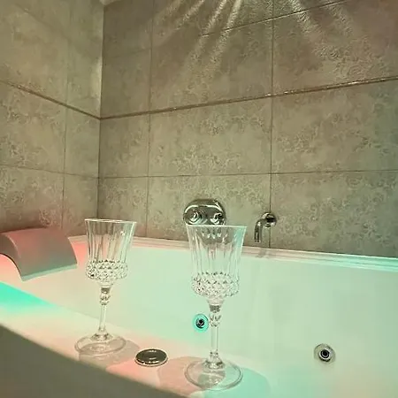 Manfredoniajacuzzi ベッド・アンド・ブレックファスト マンフレドーニア
