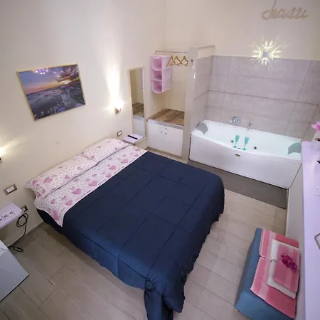 Manfredoniajacuzzi Oda ve Kahvaltı