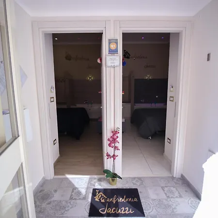 Manfredoniajacuzzi Oda ve Kahvaltı Manfredonia