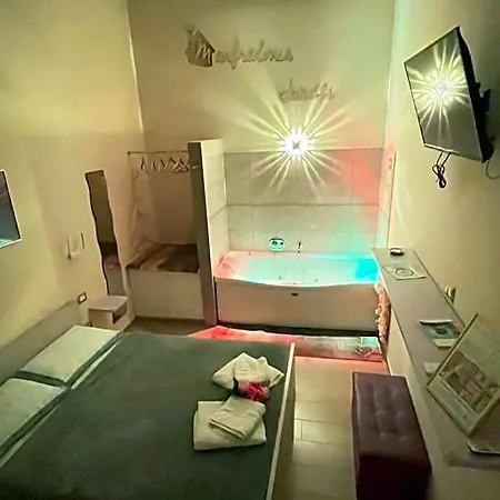 Couette-café Manfredoniajacuzzi Manfredoine