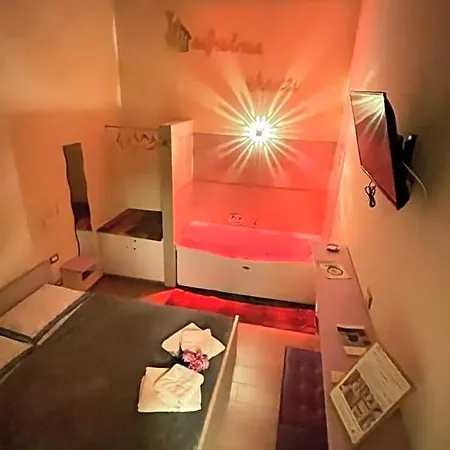 Manfredoniajacuzzi Couette-café